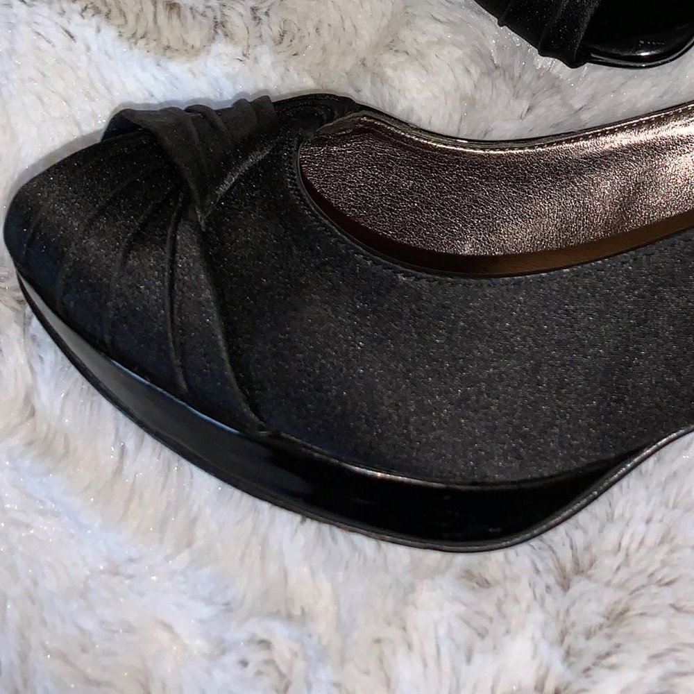 Nina Dress Heels - Picture 5 of 7